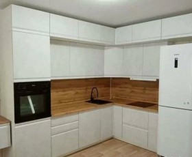 Модульная кухня Бруклин 2.4 x 2 м (Бетон белый) в Куйбышеве - kujbyshev.katalogmebeli.com | фото 15